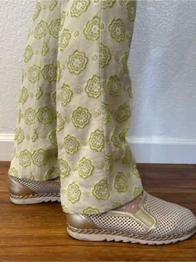 Iceberg Ice B Patterned Cream & Light Green Women's Pants